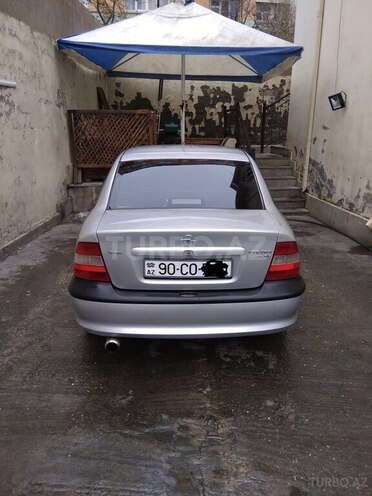 Opel Vectra 1998, 304,000 km - 2.0 l - Bakı