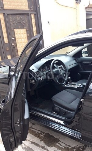 Mercedes C 220 2009, 270,000 km - 2.2 л - Bakı