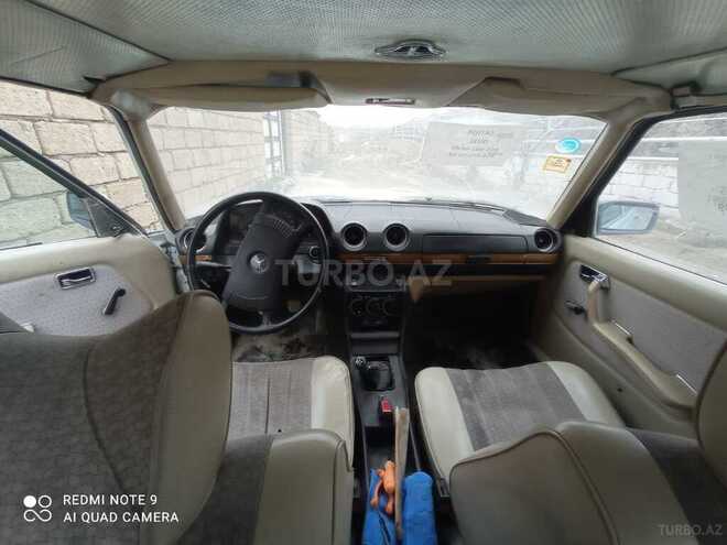 Mercedes E 230 1978, 46,000 km - 0.3 l - Bakı