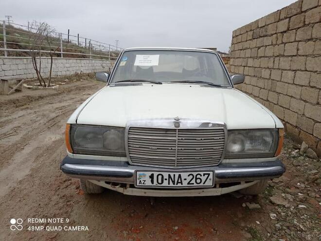 Mercedes E 230 1978, 46,000 km - 0.3 l - Bakı