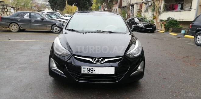 Hyundai Elantra 2015, 131,456 km - 1.8 l - Bakı