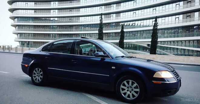 Volkswagen Passat 2001, 215,700 km - 1.8 л - Bakı