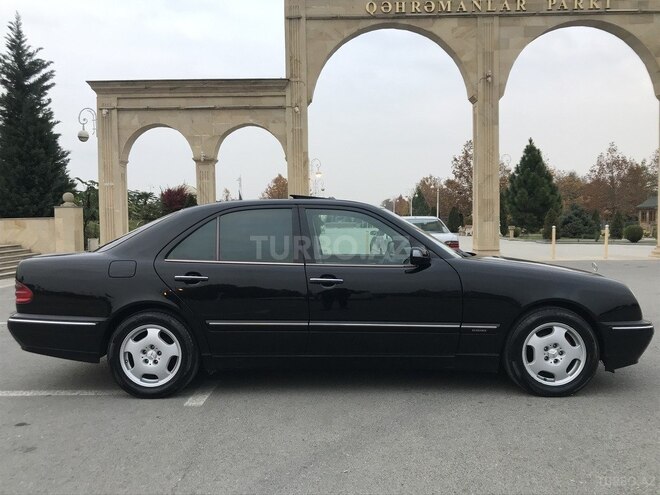 Mercedes E 240 2000, 380,000 km - 2.4 l - Bərdə