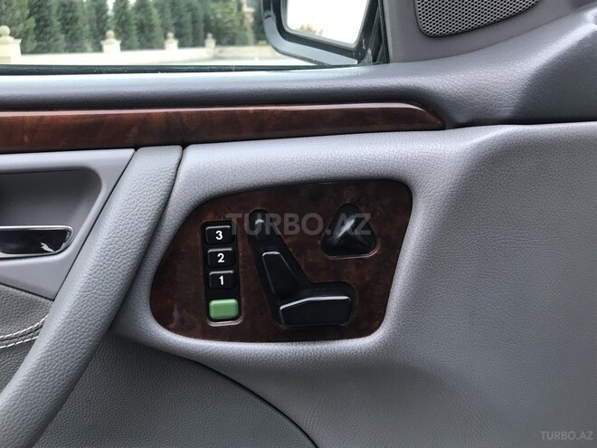 Mercedes E 240 2000, 380,000 km - 2.4 l - Bərdə