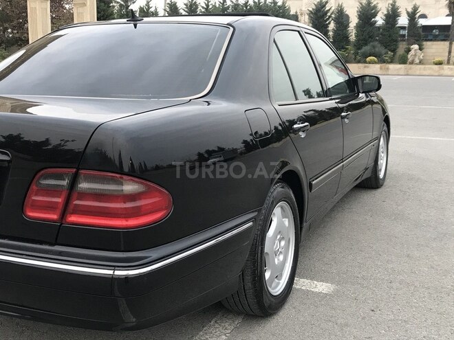 Mercedes E 240 2000, 380,000 km - 2.4 l - Bərdə