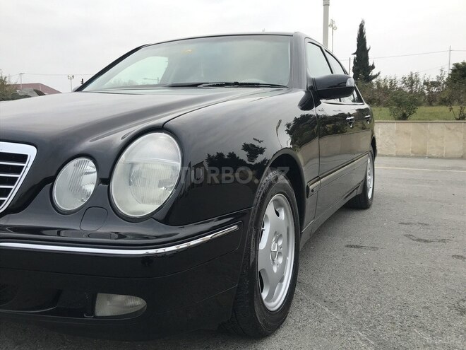 Mercedes E 240 2000, 380,000 km - 2.4 l - Bərdə