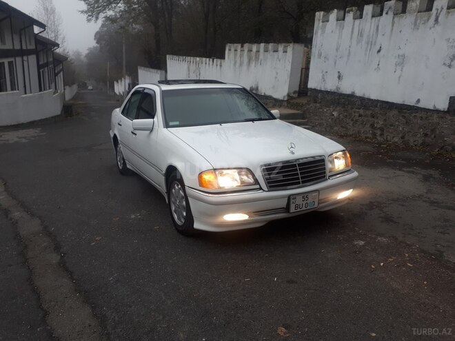 Mercedes C 230 1997, 119,000 km - 2.3 l - Şəki