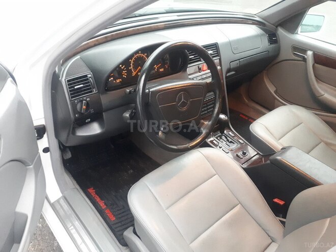 Mercedes C 230 1997, 119,000 km - 2.3 l - Şəki