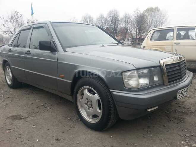 Mercedes 190 1998, 254,677 km - 1.8 l - Zaqatala