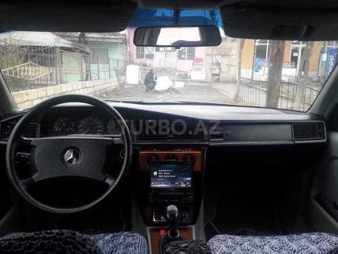 Mercedes 190 1998, 254,677 km - 1.8 l - Zaqatala