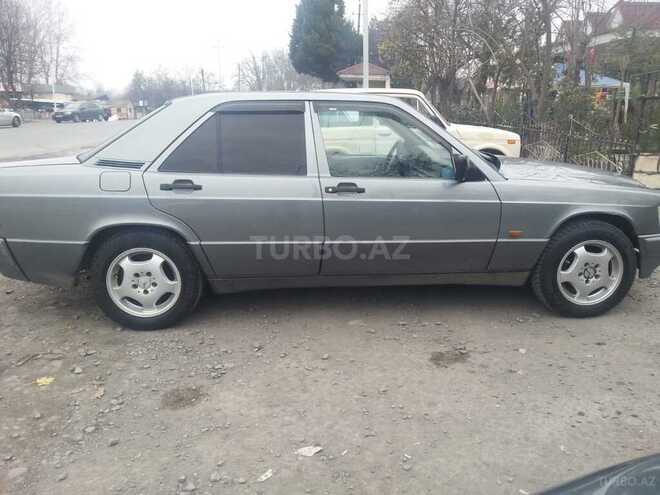 Mercedes 190 1998, 254,677 km - 1.8 l - Zaqatala