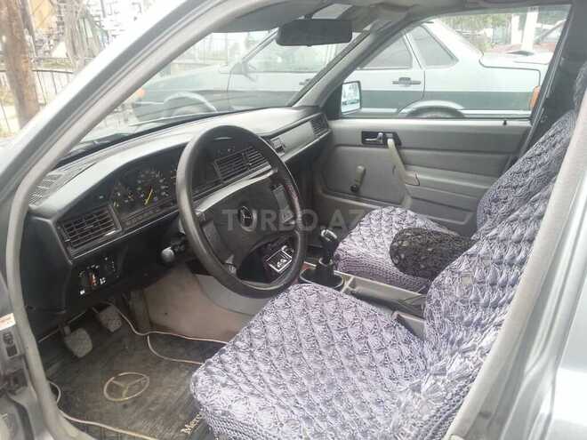 Mercedes 190 1998, 254,677 km - 1.8 l - Zaqatala