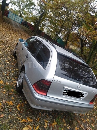 Mercedes C 220 1999, 301,300 km - 2.2 l - Masallı