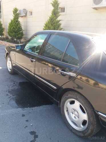 Mercedes E 200 1998, 285,000 km - 0.2 л - Bakı