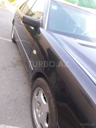 Mercedes E 200 1998, 285,000 km - 0.2 л - Bakı