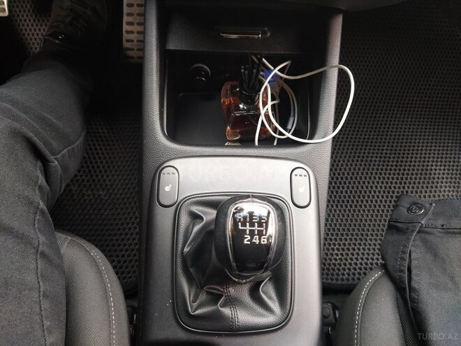 Kia Cerato 2014, 118,475 km - 1.6 л - Bakı
