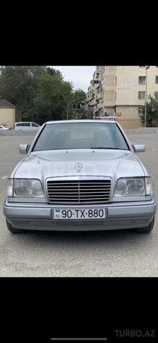 Mercedes E 280 1995, 320,000 km - 2.8 л - Bakı