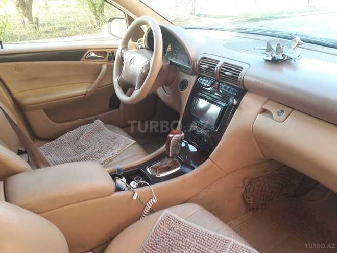 Mercedes C 240 2001, 283,256 km - 2.6 л - Kürdəmir
