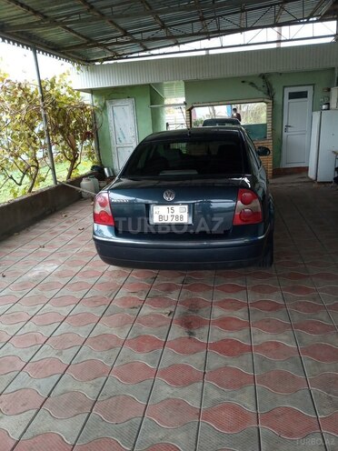 Volkswagen Passat 2004, 336,333 km - 1.8 л - Cəlilabad