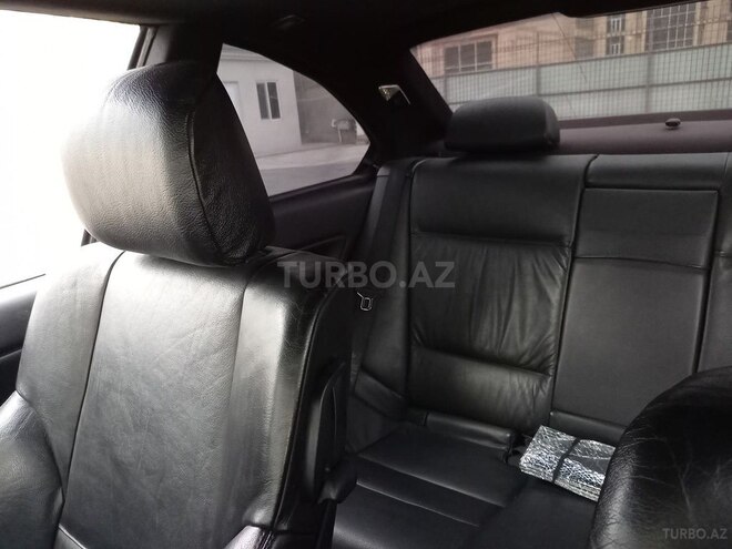 BMW 325 2004, 299,000 km - 2.5 l - Bakı