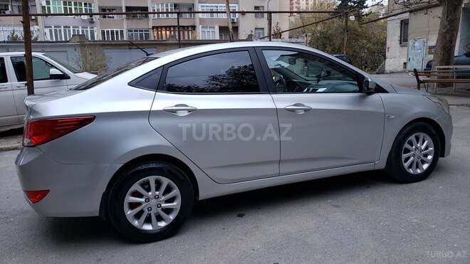 Hyundai Accent 2014, 138,000 km - 1.4 л - Bakı