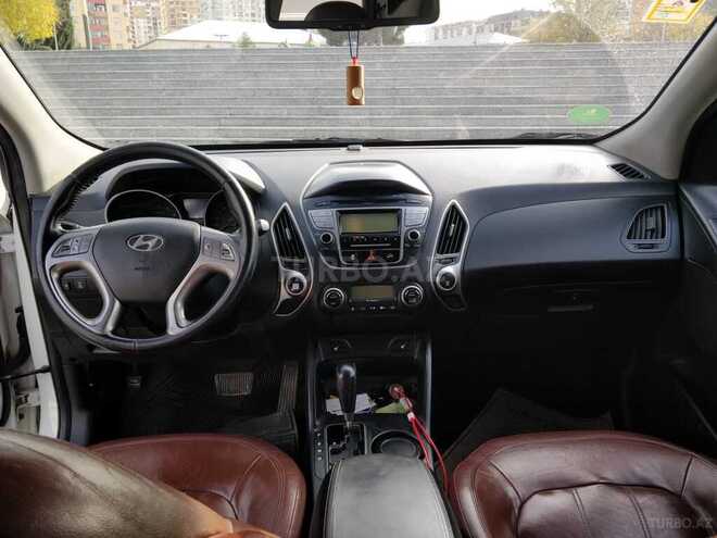 Hyundai ix35 2010, 134,000 km - 2.4 l - Bakı