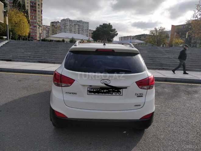 Hyundai ix35 2010, 134,000 km - 2.4 l - Bakı