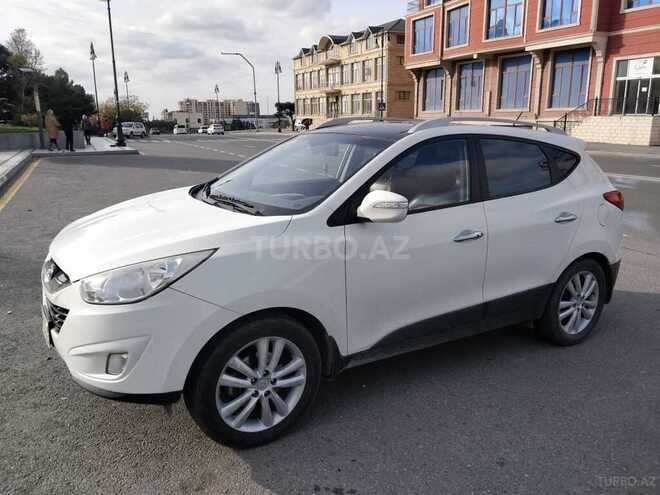 Hyundai ix35 2010, 134,000 km - 2.4 l - Bakı