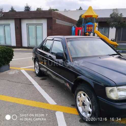 Mercedes 190 1992, 268,543 km - 2.0 л - Bakı