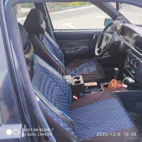 Mercedes 190 1992, 268,543 km - 2.0 л - Bakı