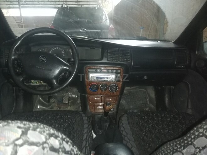 Opel Vectra 1996, 619,500 km - 1.8 l - Ağstafa