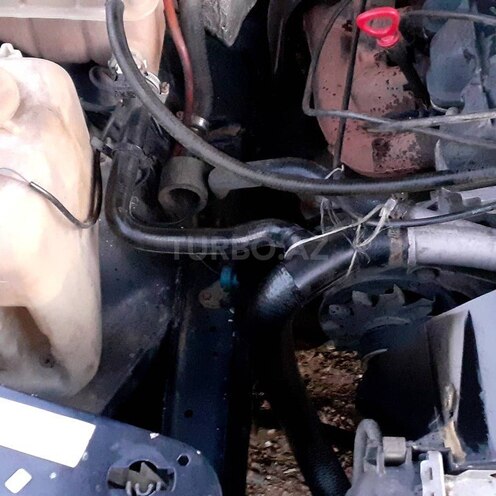 Mercedes E 200 1987, 190,286 km - 2.0 l - Mingəçevir