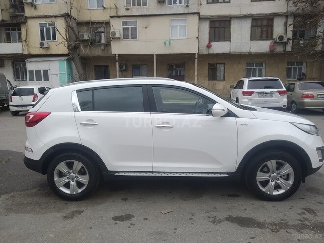 Kia Sportage 2013, 124,000 km - 2.0 l - Bakı