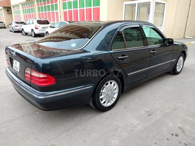 Mercedes E 240 2000, 213,000 km - 2.6 l - Bakı