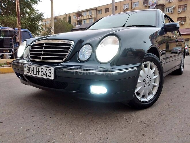 Mercedes E 240 2000, 213,000 km - 2.6 l - Bakı