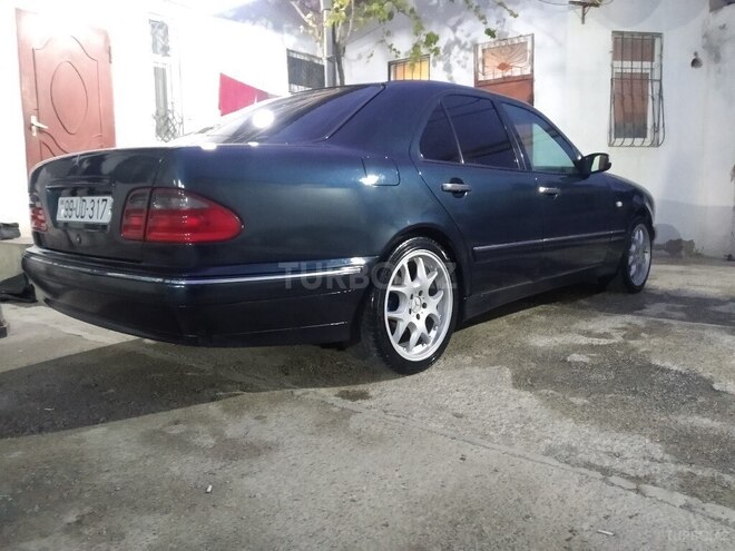 Mercedes E 220 1997, 760,000 km - 2.2 l - Bakı
