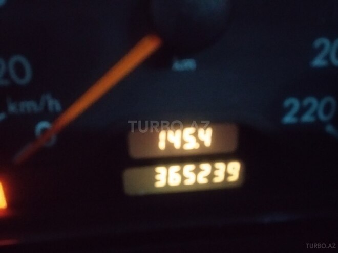 Mercedes E 220 1997, 760,000 km - 2.2 l - Bakı