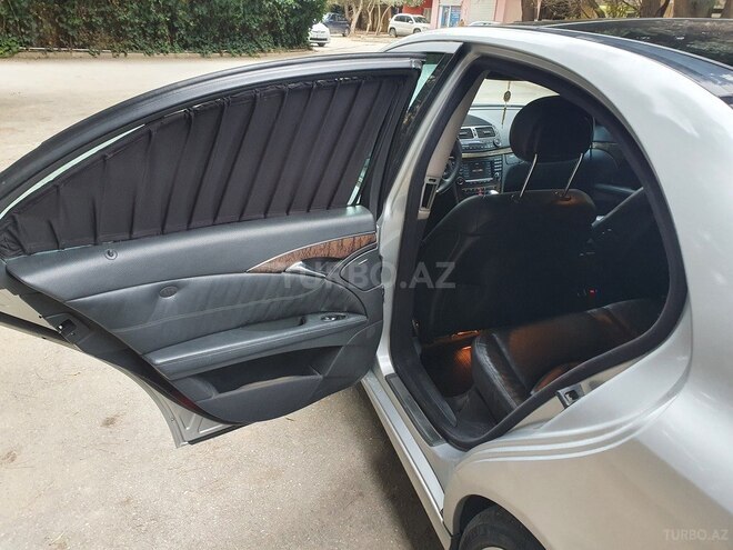 Mercedes E 240 2002, 380,000 km - 2.6 l - Bakı