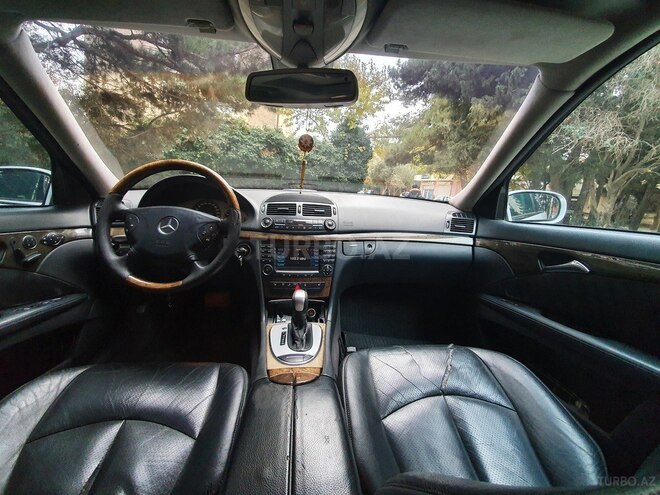 Mercedes E 240 2002, 380,000 km - 2.6 l - Bakı