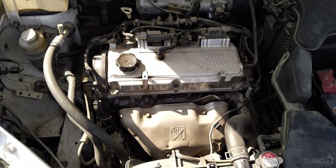 Mitsubishi Airtrek 2001, 286,155 km - 2.0 l - Şirvan