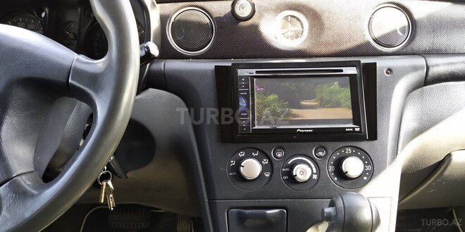 Mitsubishi Airtrek 2001, 286,155 km - 2.0 l - Şirvan