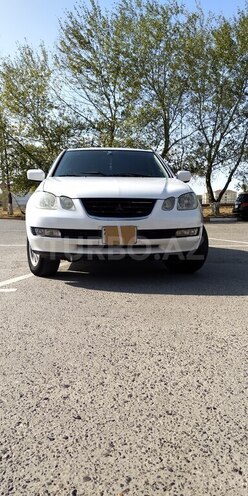 Mitsubishi Airtrek 2001, 286,155 km - 2.0 l - Şirvan