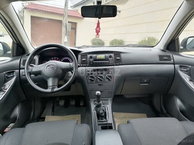 Toyota Corolla 2005, 230,000 km - 1.4 l - Bakı