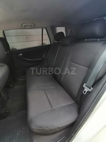 Toyota Corolla 2005, 230,000 km - 1.4 l - Bakı
