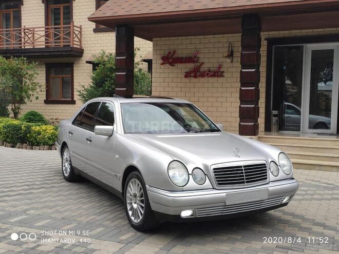 Mercedes E 240 1999, 444,444 km - 2.4 l - Masallı