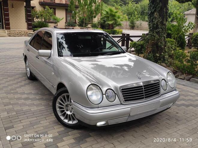Mercedes E 240 1999, 444,444 km - 2.4 l - Masallı