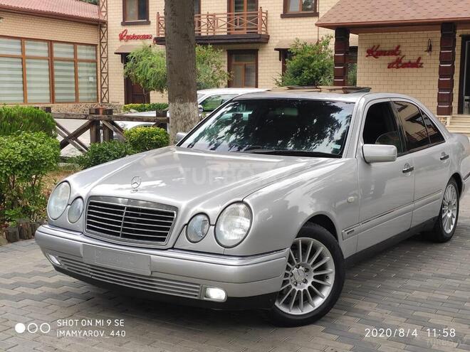 Mercedes E 240 1999, 444,444 km - 2.4 l - Masallı