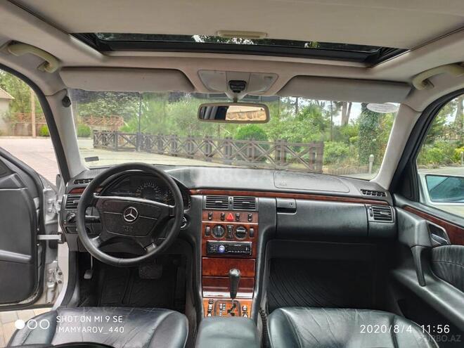 Mercedes E 240 1999, 444,444 km - 2.4 l - Masallı