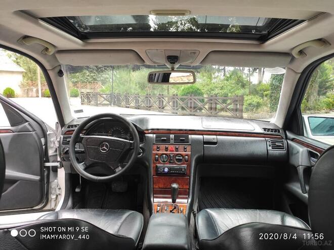 Mercedes E 240 1999, 444,444 km - 2.4 l - Masallı