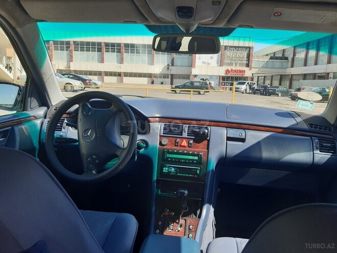 Mercedes E 270 1999, 457,770 km - 2.7 l - Bakı